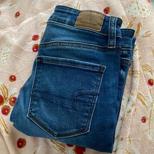 NEW AE skinny jeans